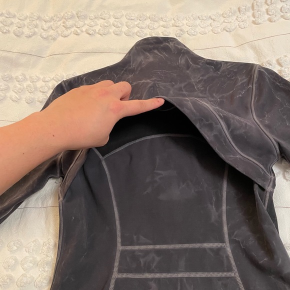 Lulu lemon zip jacket - Picture 8 of 9